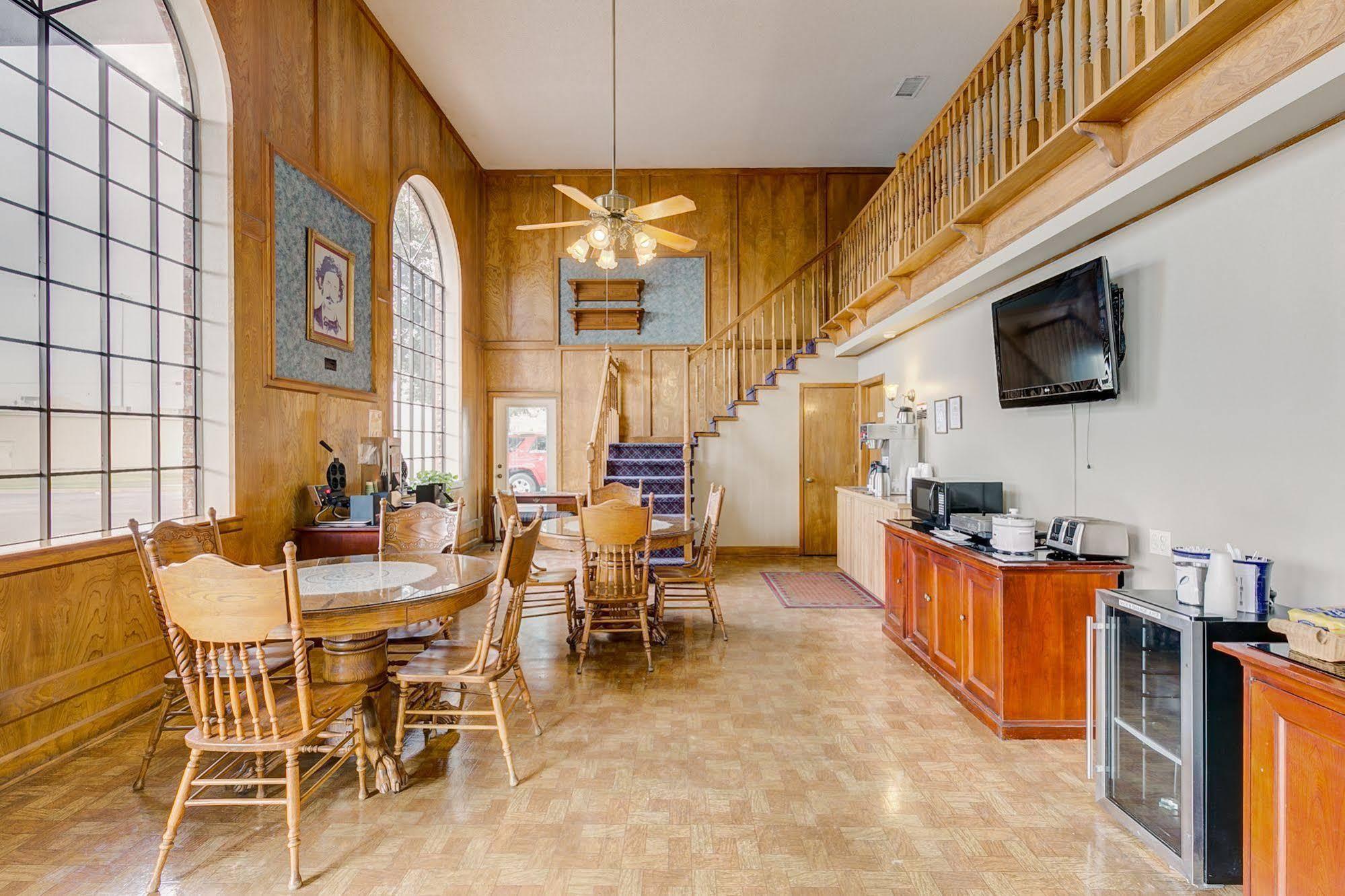 Lake View Inn Granbury Esterno foto