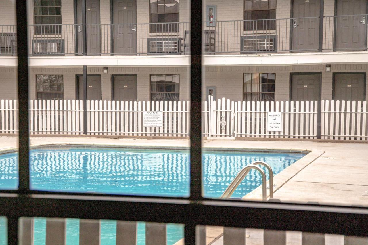 Lake View Inn Granbury Esterno foto